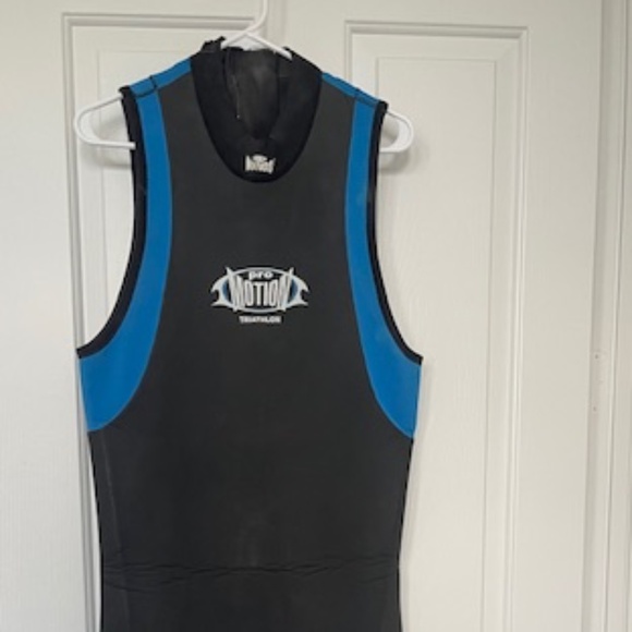 Mens Pro-Motion Triathlon Full Body Black & Blue Full Body Zip Up Wetsuit Size - Picture 1 of 8